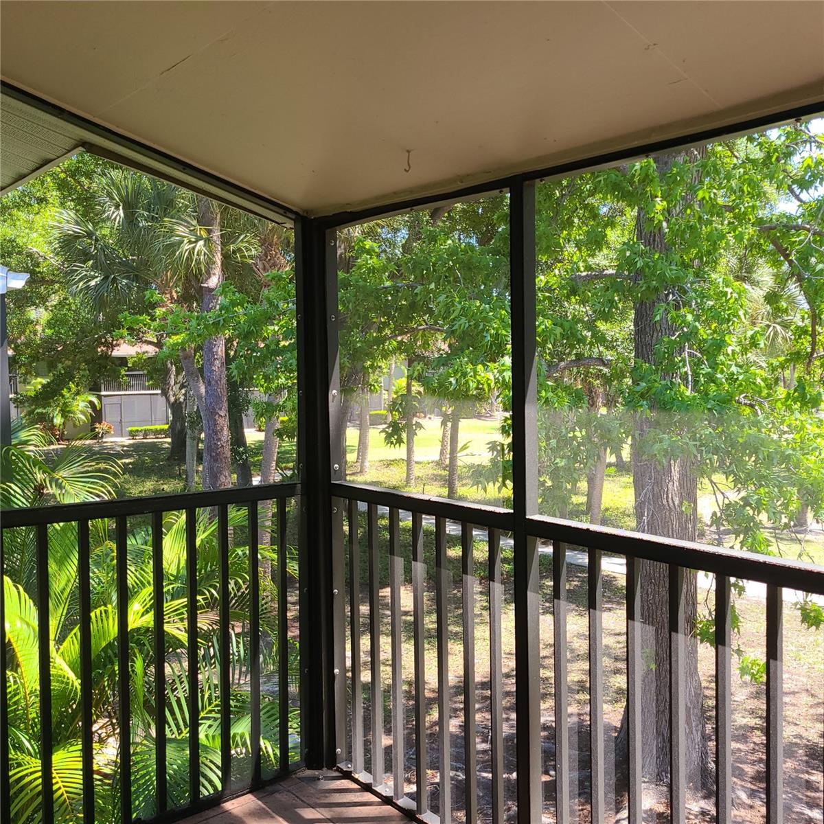 PARK VIEW - Residential Lease