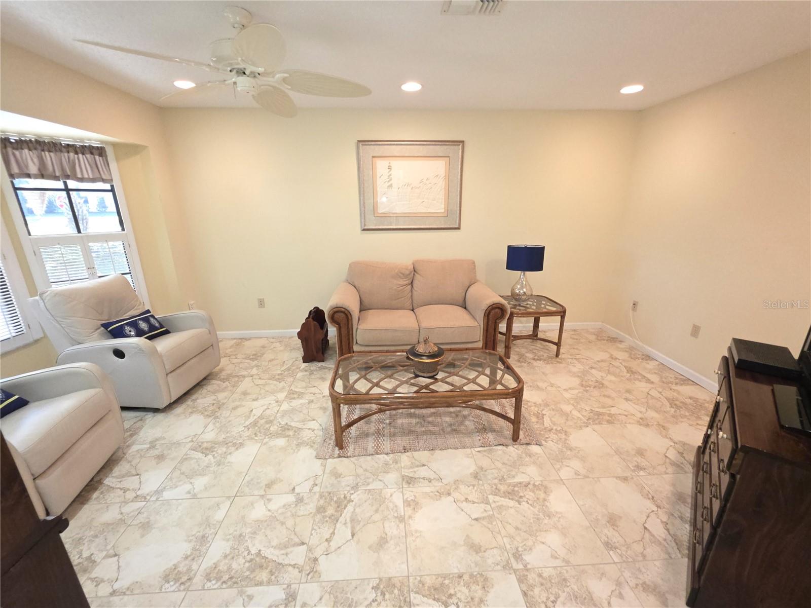 TIMBER PINES - Residential