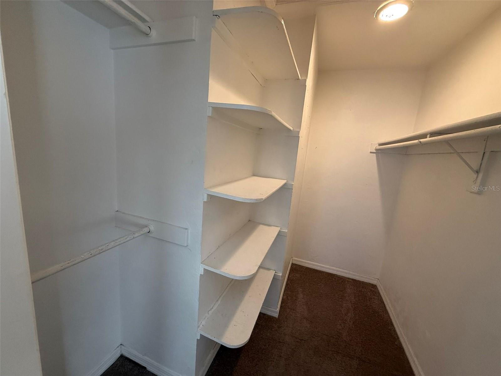 WESTCHESTER WOODS PH 02 - Residential Lease