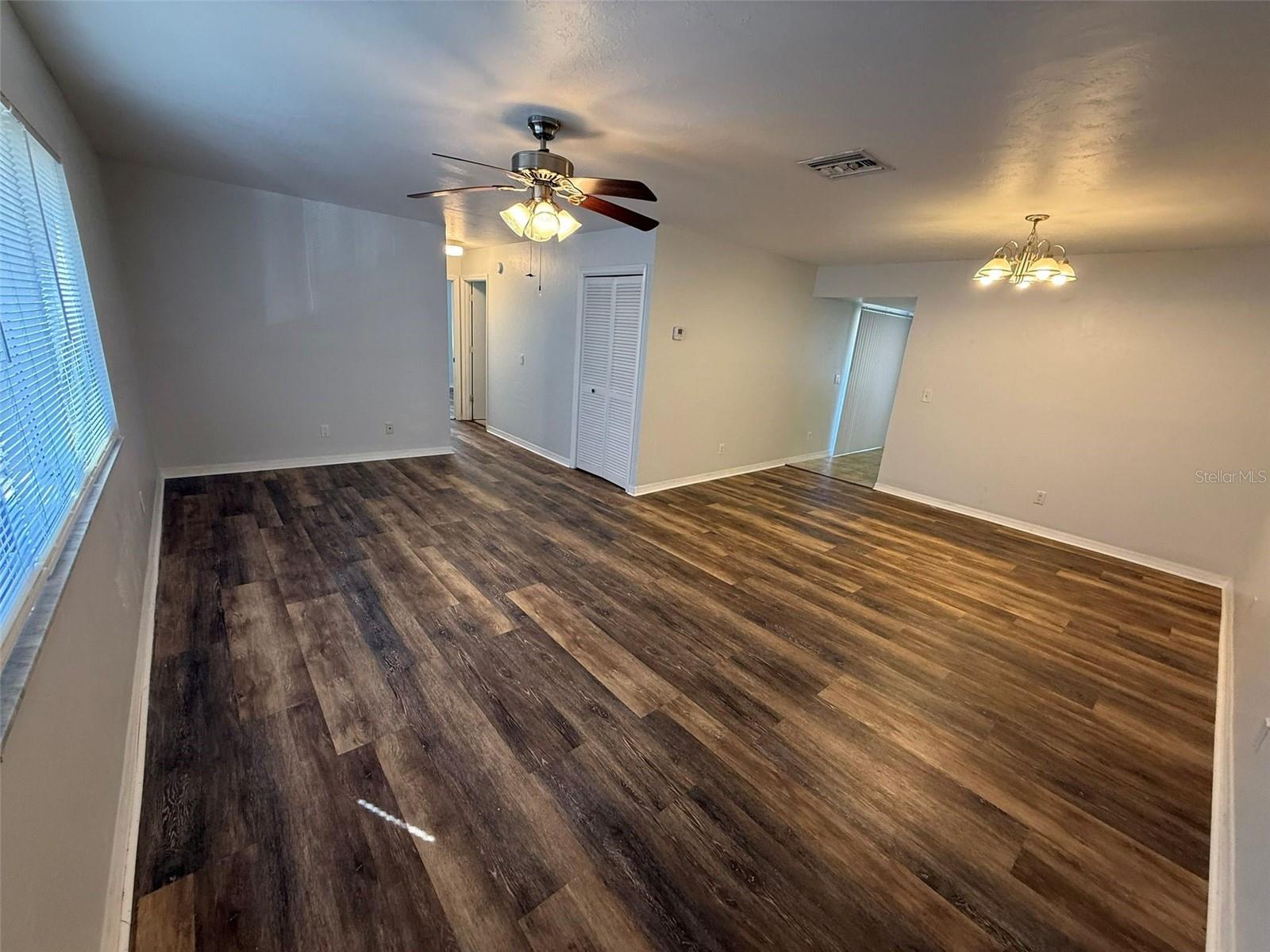 WESTCHESTER WOODS PH 02 - Residential Lease