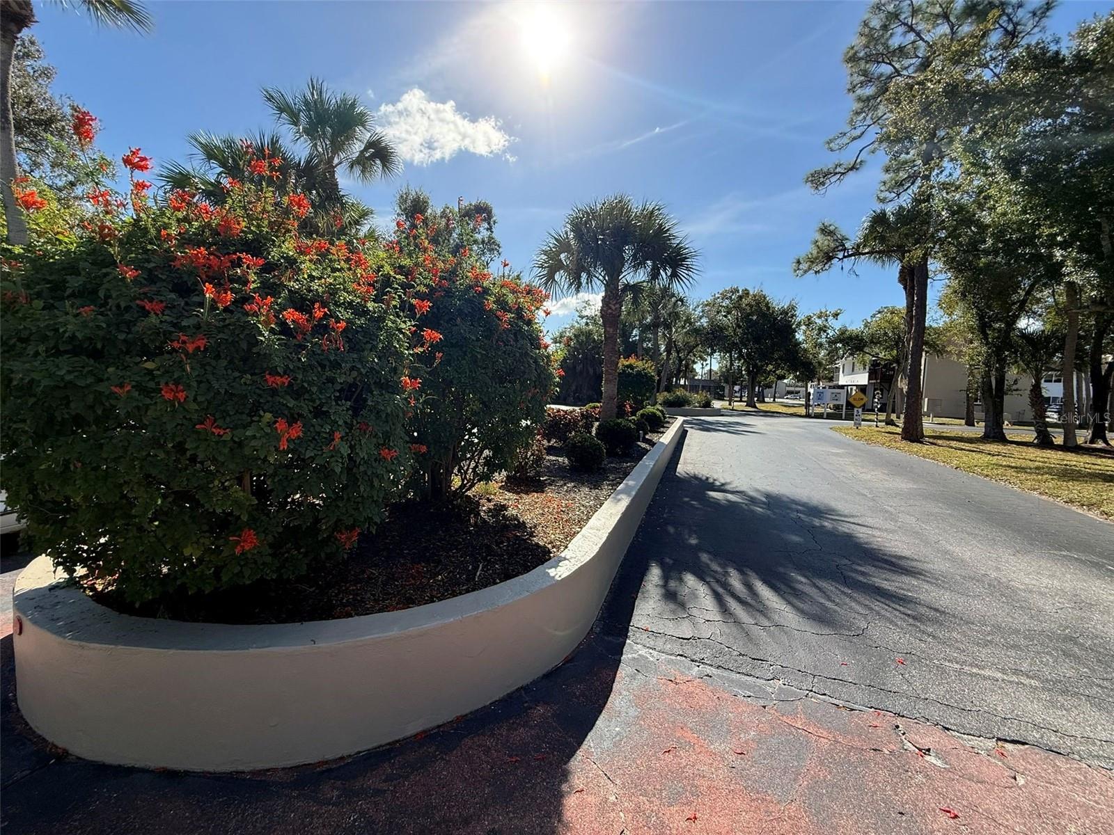 WESTCHESTER WOODS PH 02 - Residential Lease