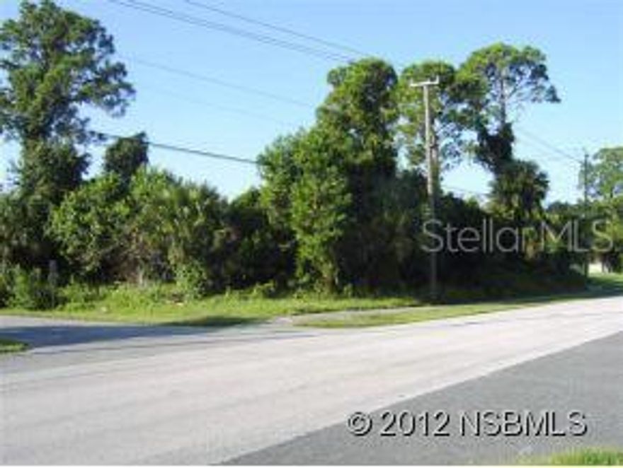 Corner Lot! Great schools, shopping, and all types of leisure activities. Build your Dream Home!; Cleared: No ;Water: Available at Site