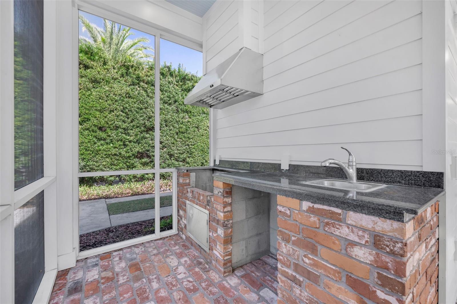 THOMAS M HENKELS ADD - Residential