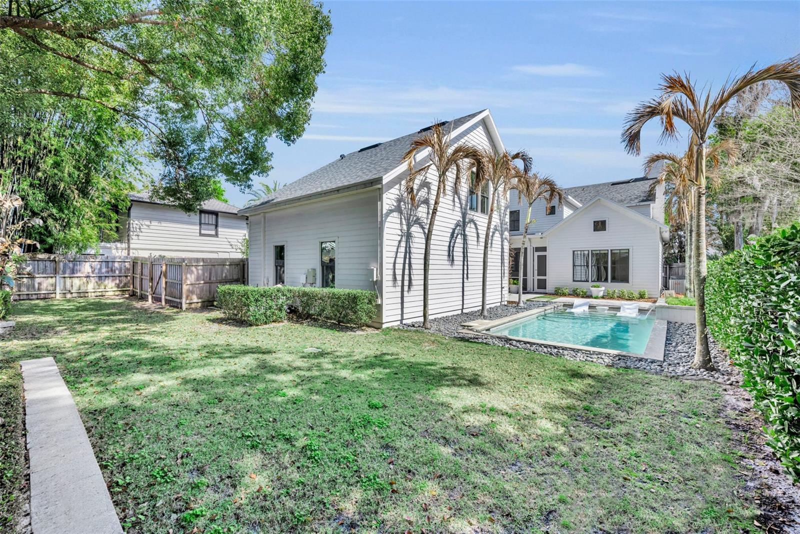 THOMAS M HENKELS ADD - Residential