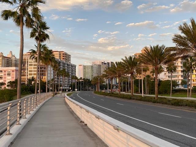 TRI-PAR ESTATES - Residential Lease