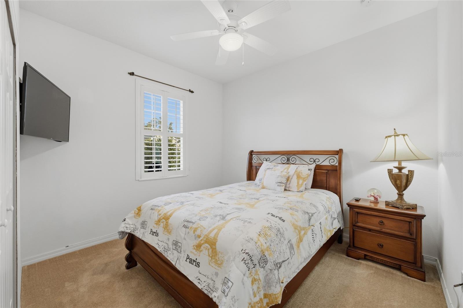 HARBOR SHORES - Residential