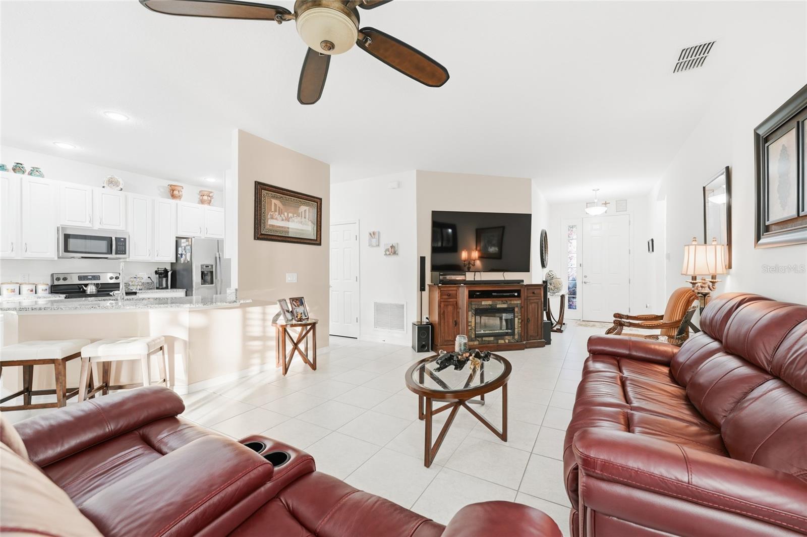 HARBOR SHORES - Residential