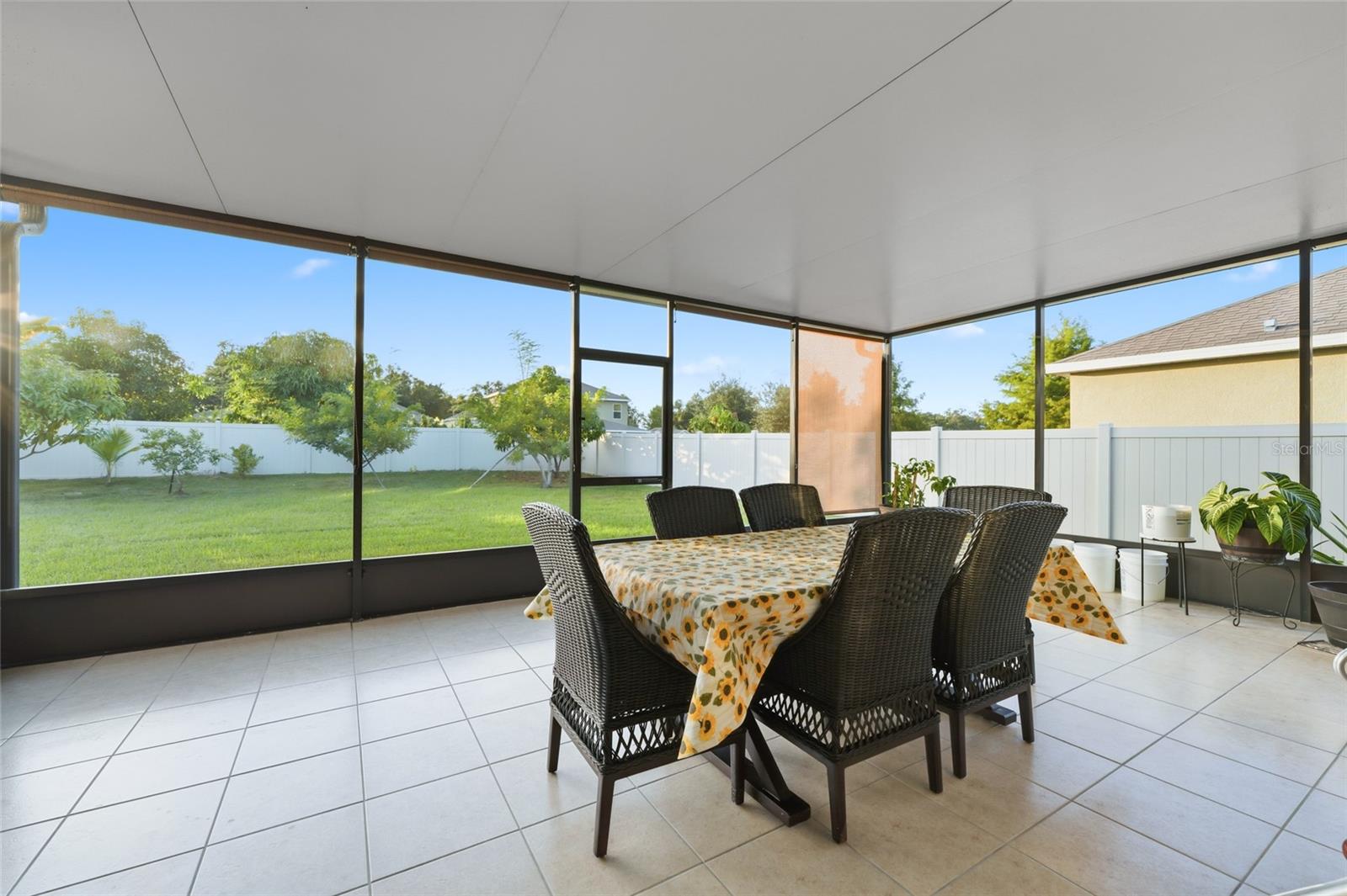 HARBOR SHORES - Residential