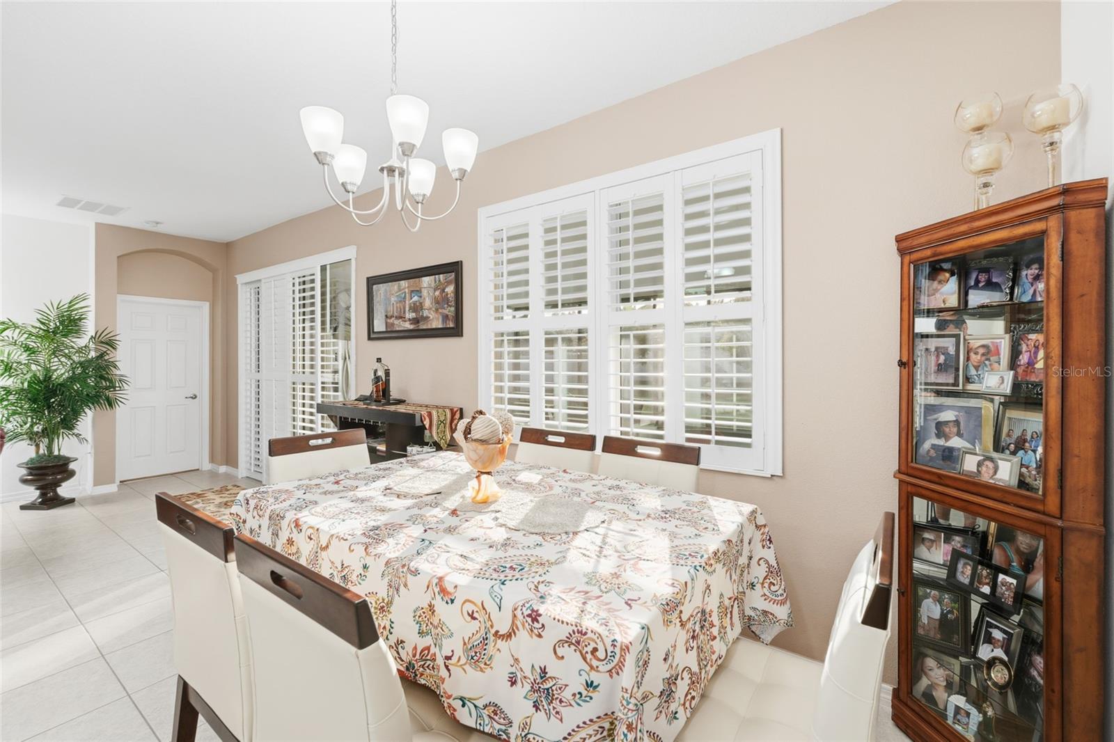 HARBOR SHORES - Residential