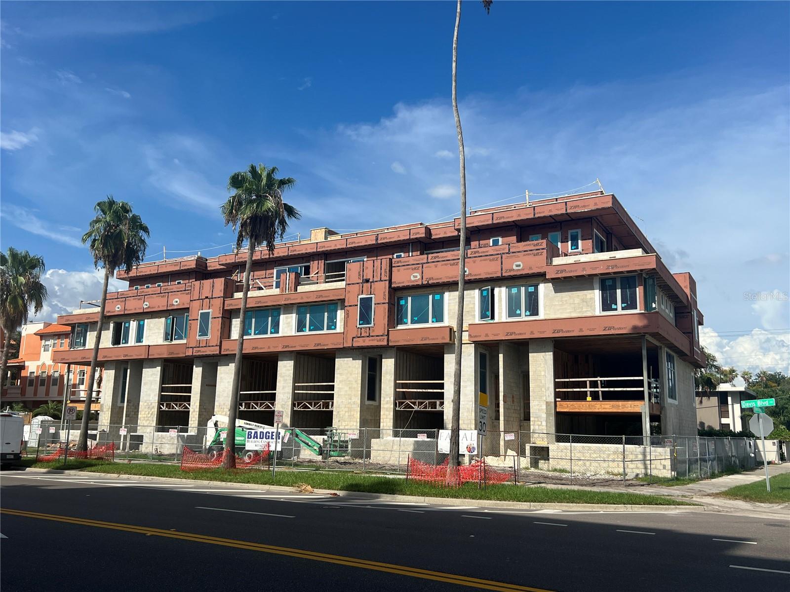 85 DAVIS BOULEVARD A