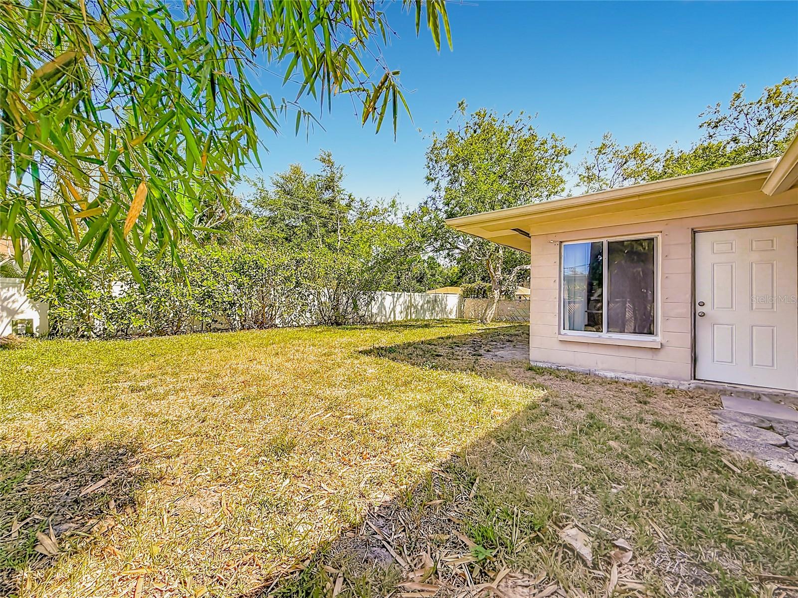HAESEKERS SUWANNEE GARDENS 2ND PT REP SEC 2 - Residential