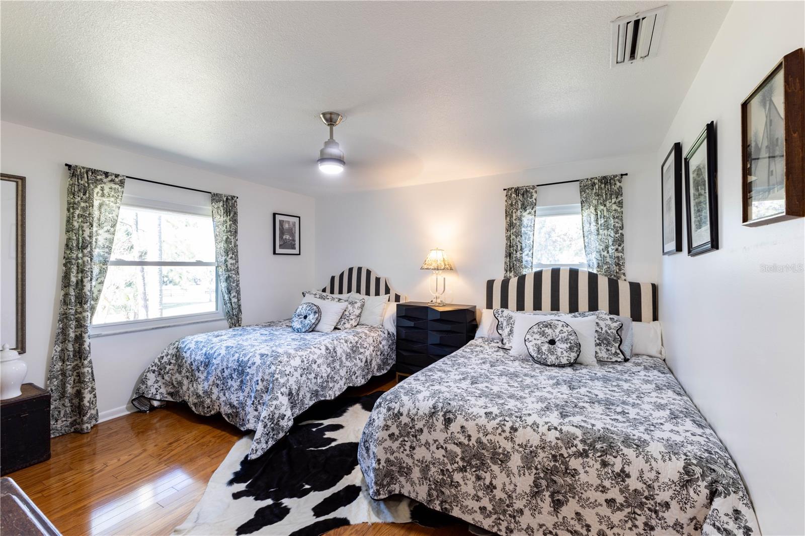 TURNING HAWK RANCH - Residential