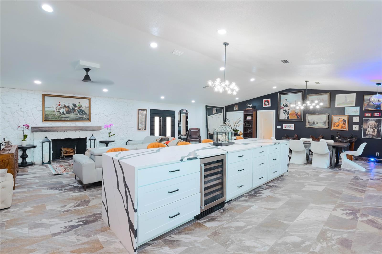 TURNING HAWK RANCH - Residential