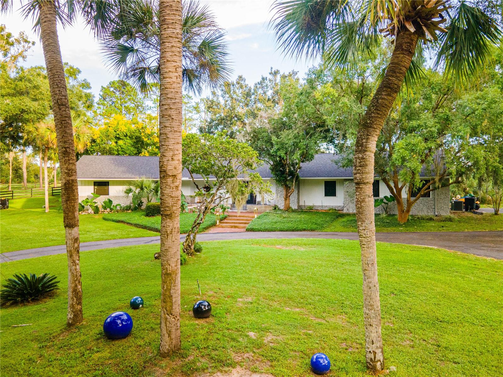 TURNING HAWK RANCH - Residential