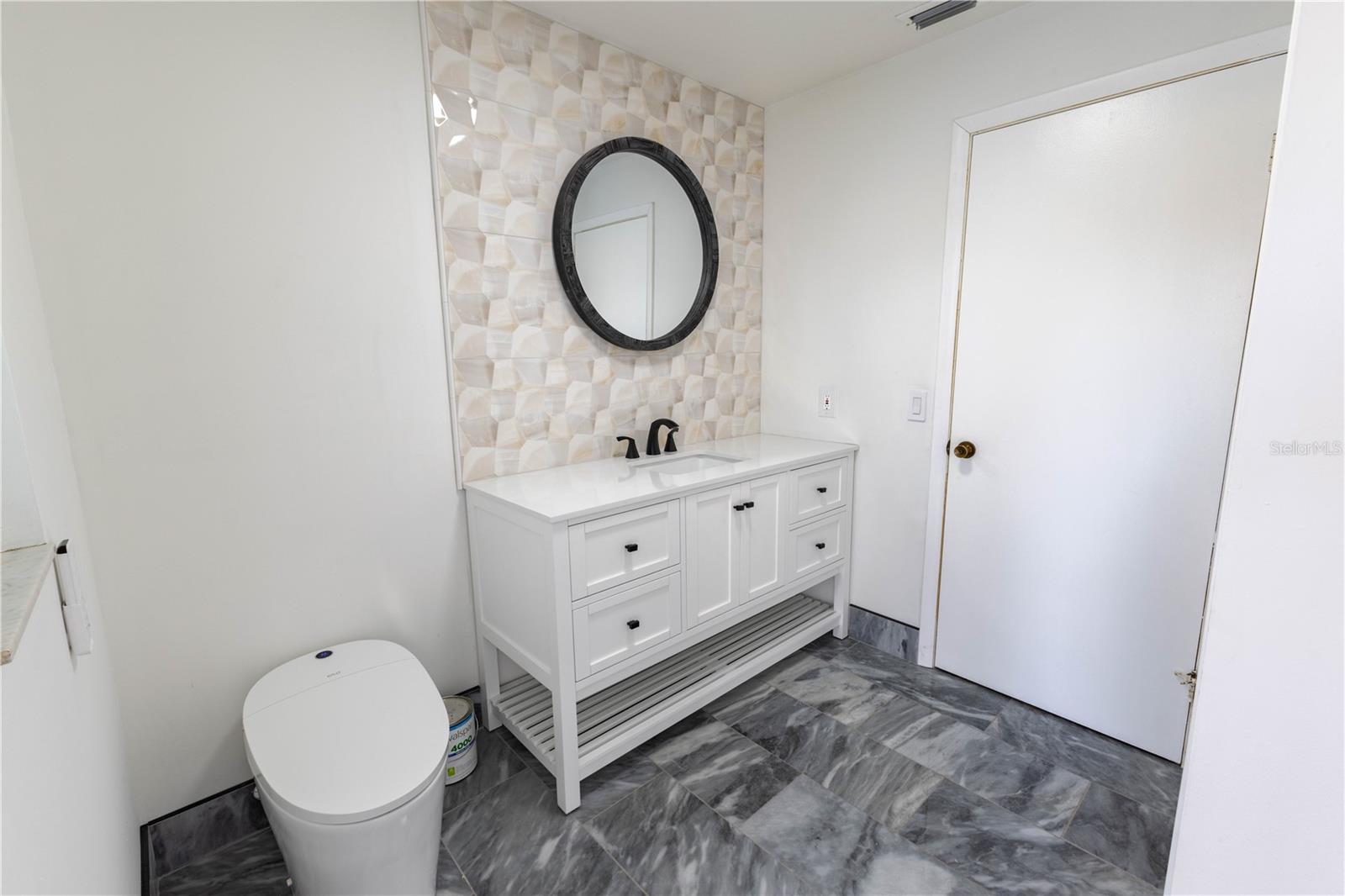 TURNING HAWK RANCH - Residential