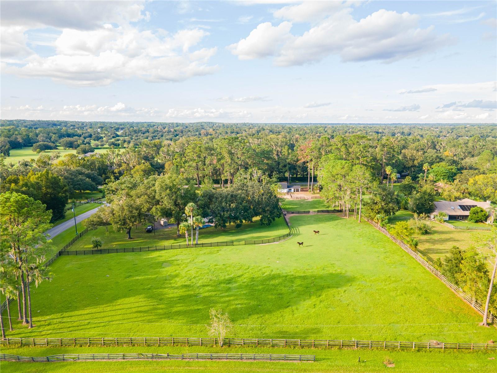 TURNING HAWK RANCH - Residential
