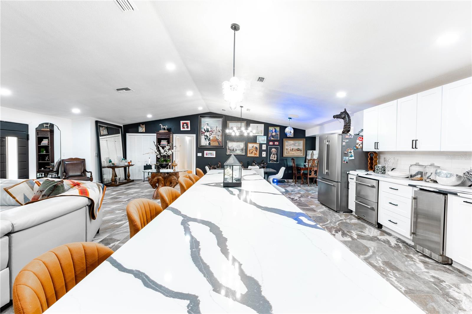 TURNING HAWK RANCH - Residential