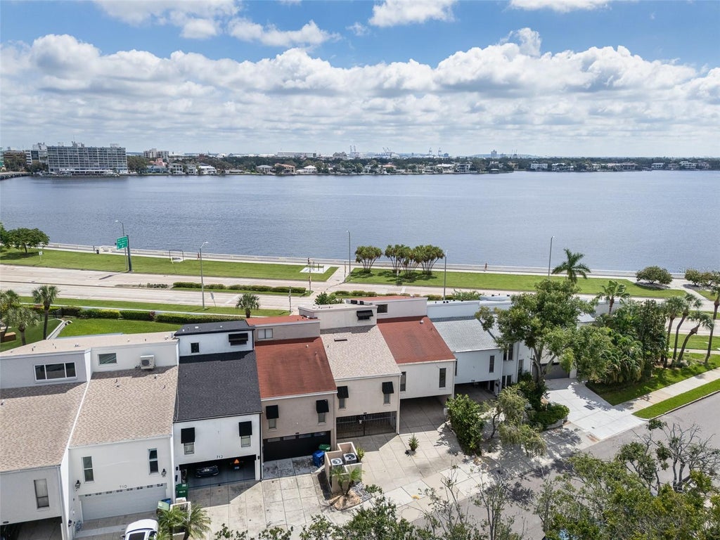 Photo of 716 S Brevard Avenue, Tampa, FL 33606 (MLS # TB8553368)