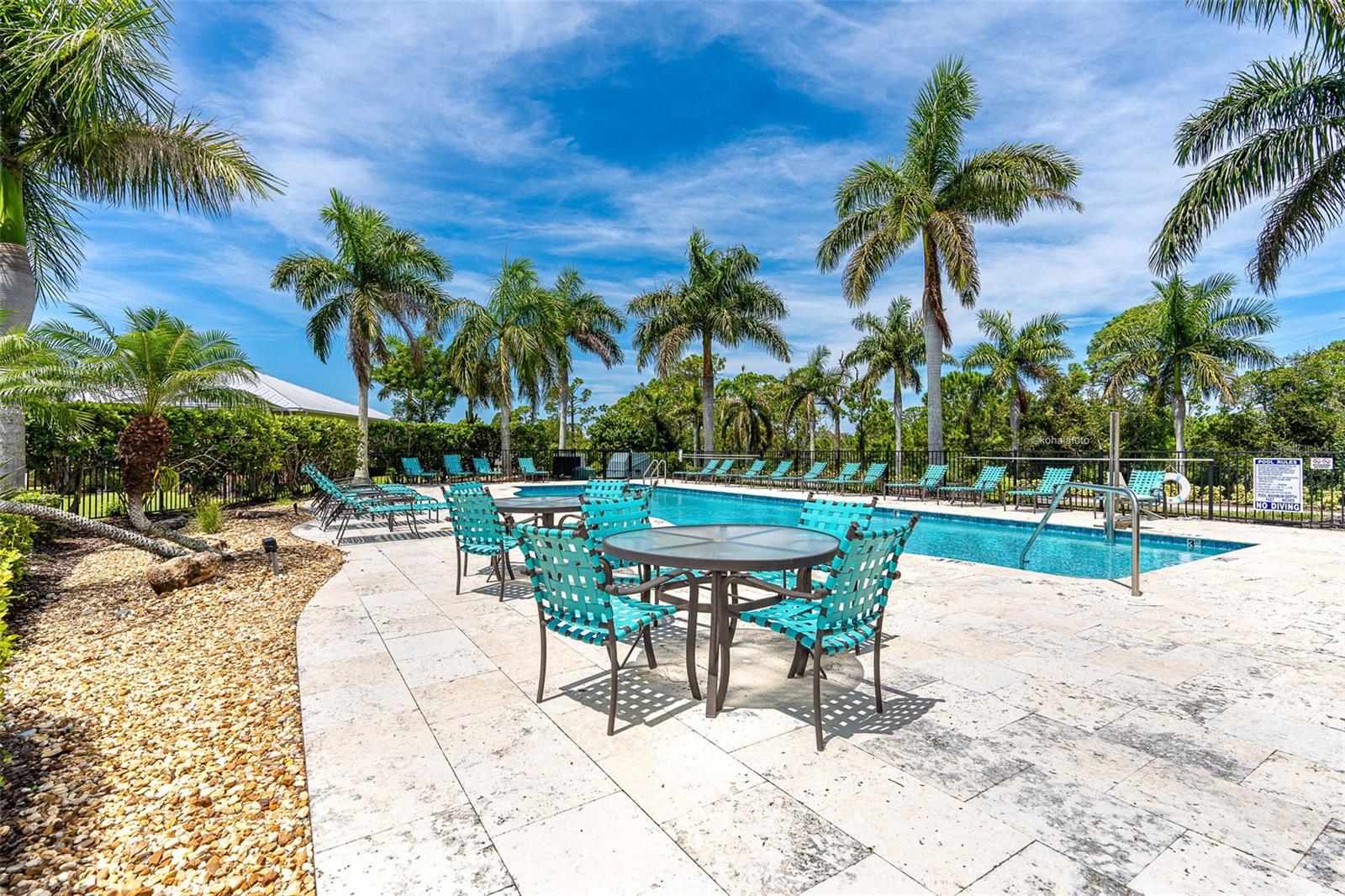CORAL CAYE - Residential