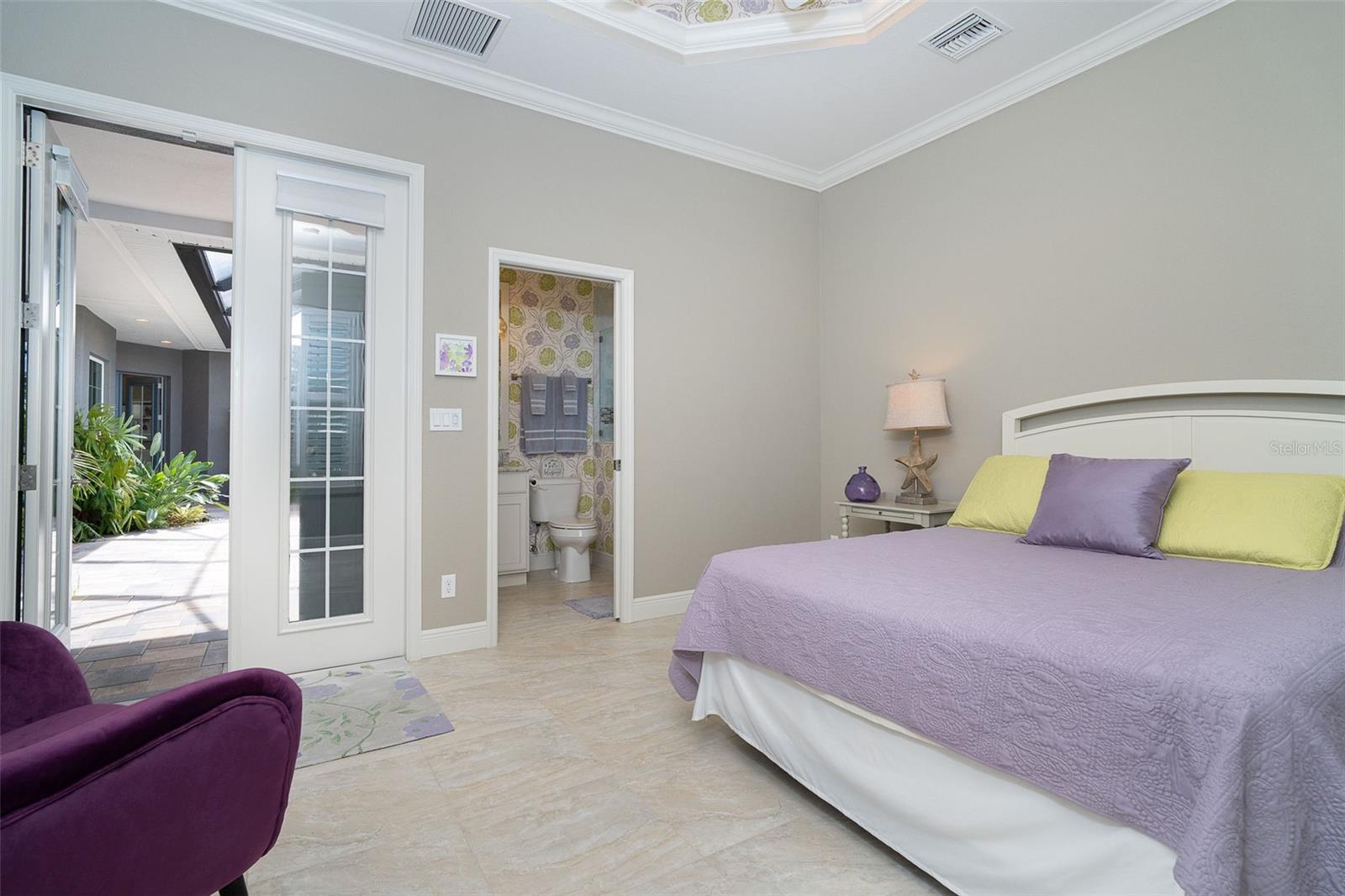 CORAL CAYE - Residential