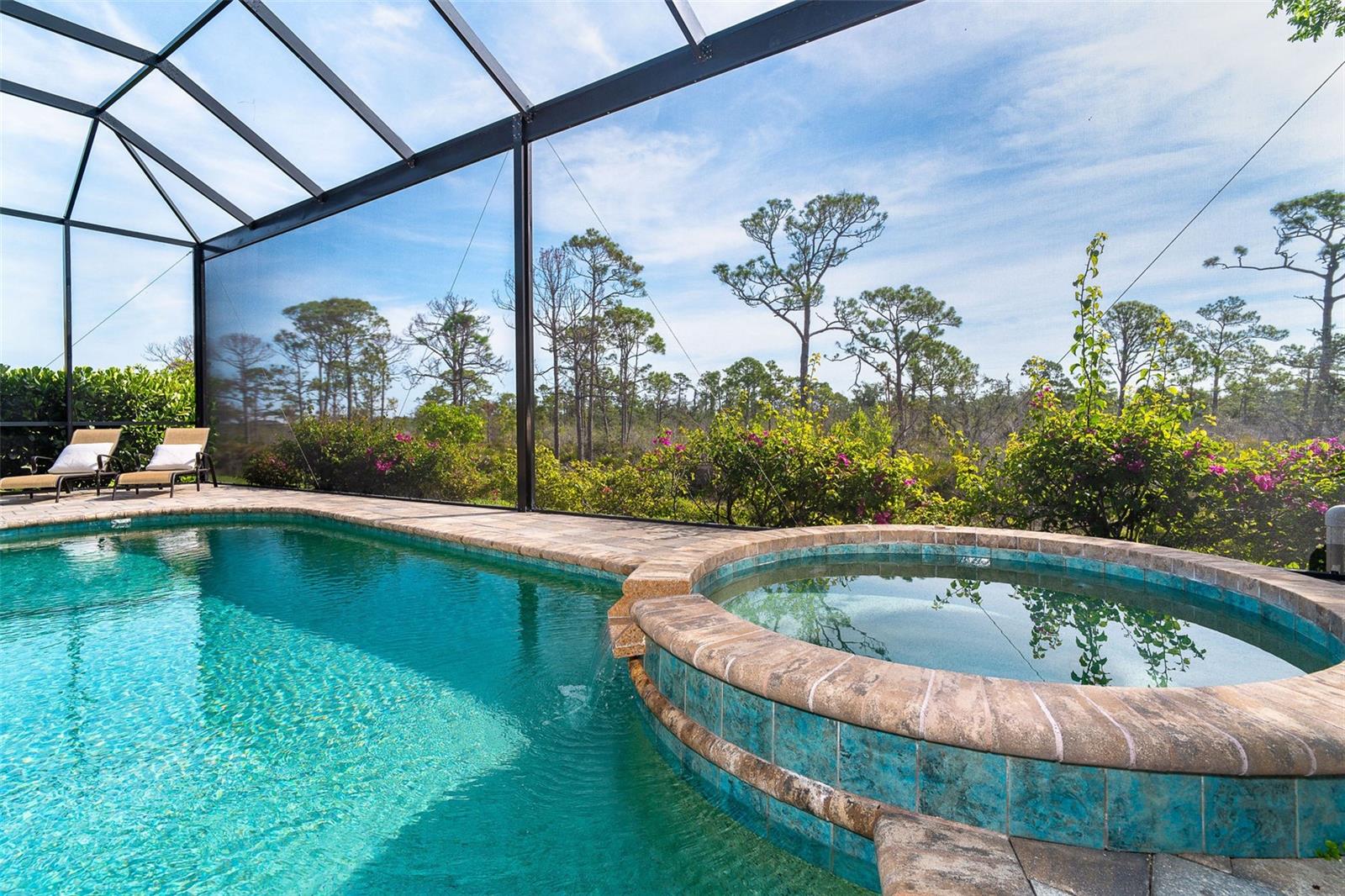 CORAL CAYE - Residential