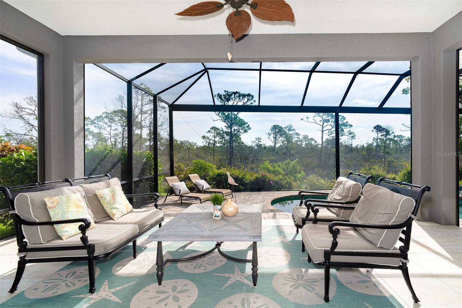 CORAL CAYE - Residential