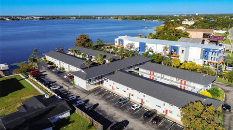 Photo of 4328 Edgewater Drive #E103, Orlando, FL 32804 (MLS # O6360395)