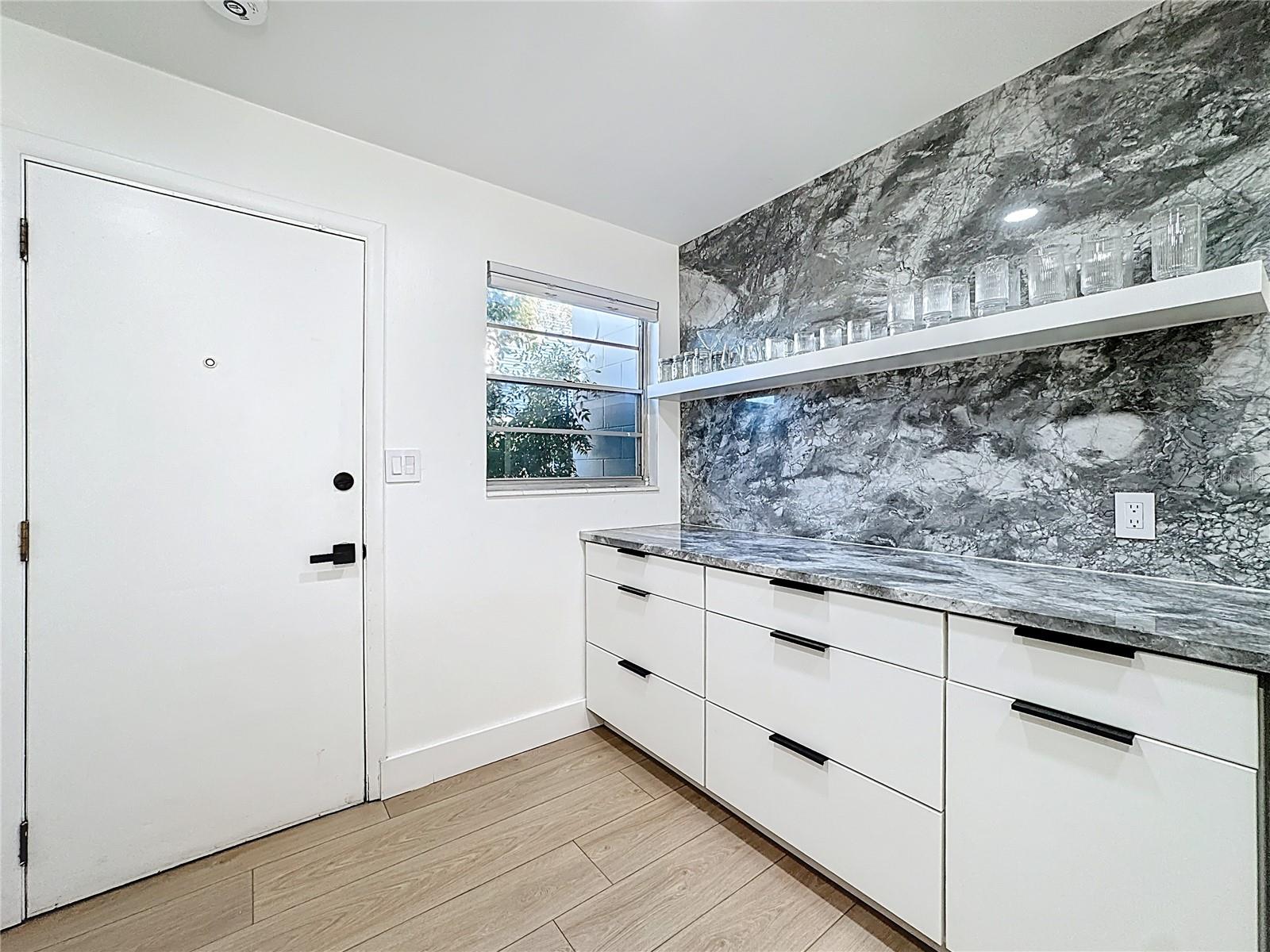 LAKE FAIRVIEW CONDO - Residential