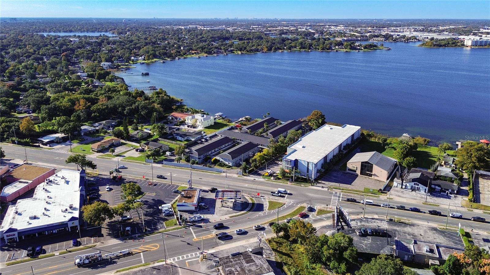 LAKE FAIRVIEW CONDO - Residential