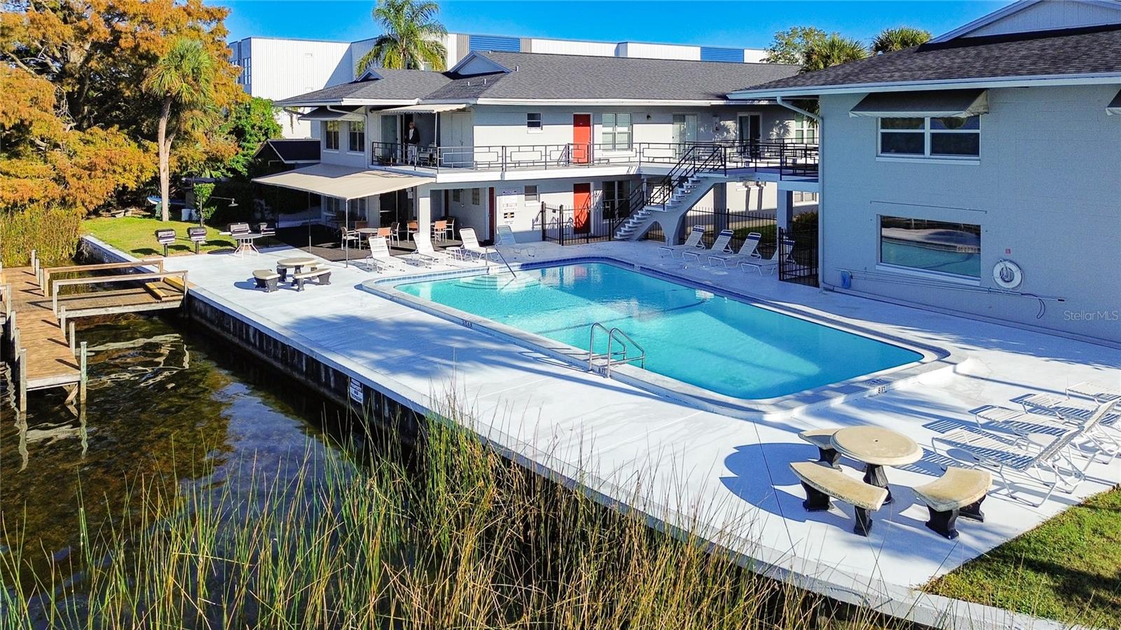 LAKE FAIRVIEW CONDO - Residential