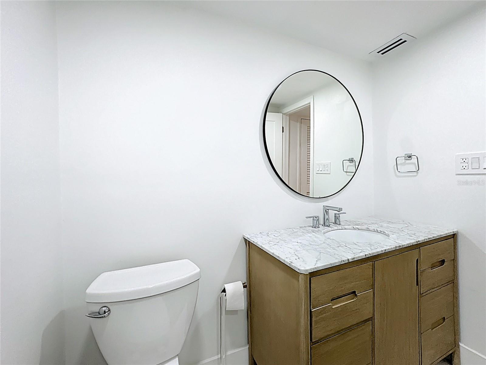 LAKE FAIRVIEW CONDO - Residential