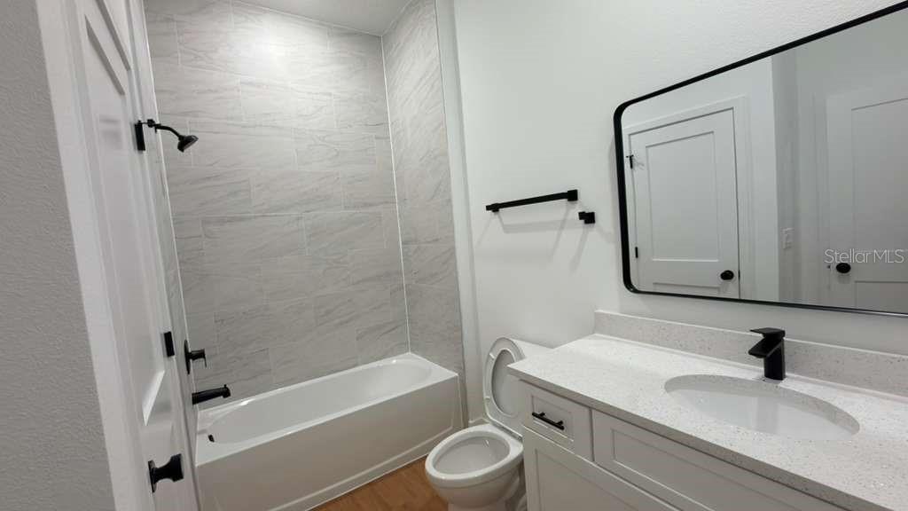 CITRUS SPGS UNIT 13 - Residential