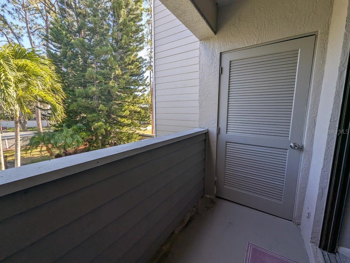 MAIDSTONE CONDO - Residential Lease