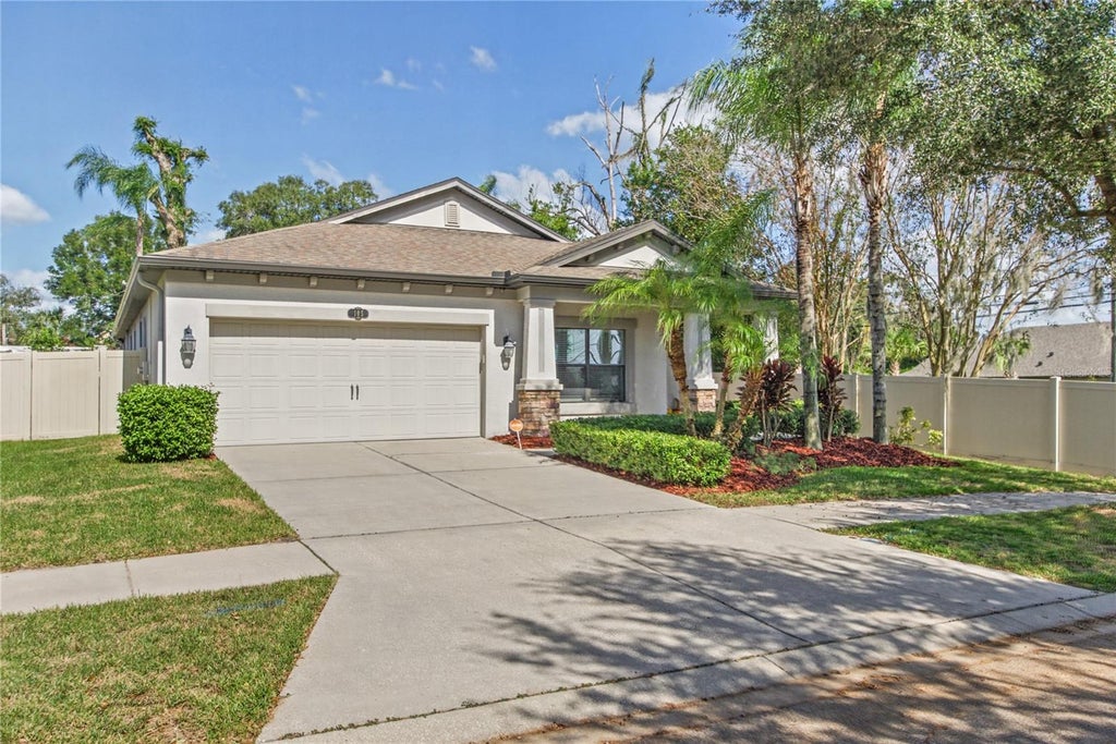 Photo of 105 Dakota Hill Drive, Seffner, FL 33584 (MLS # TB8561515)