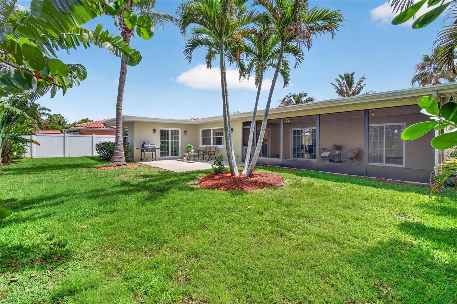 IMPERIAL POINT - Residential