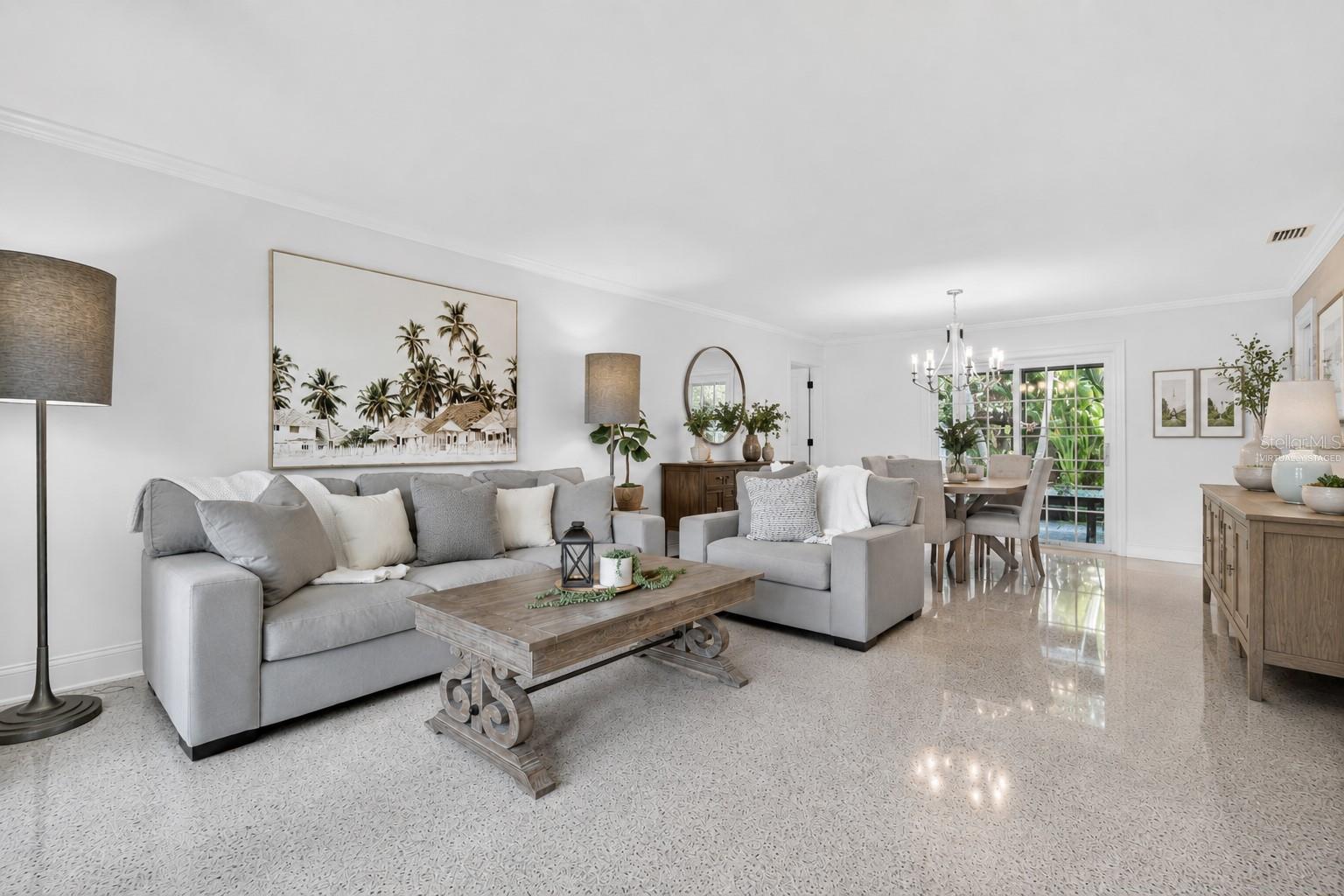 IMPERIAL POINT - Residential