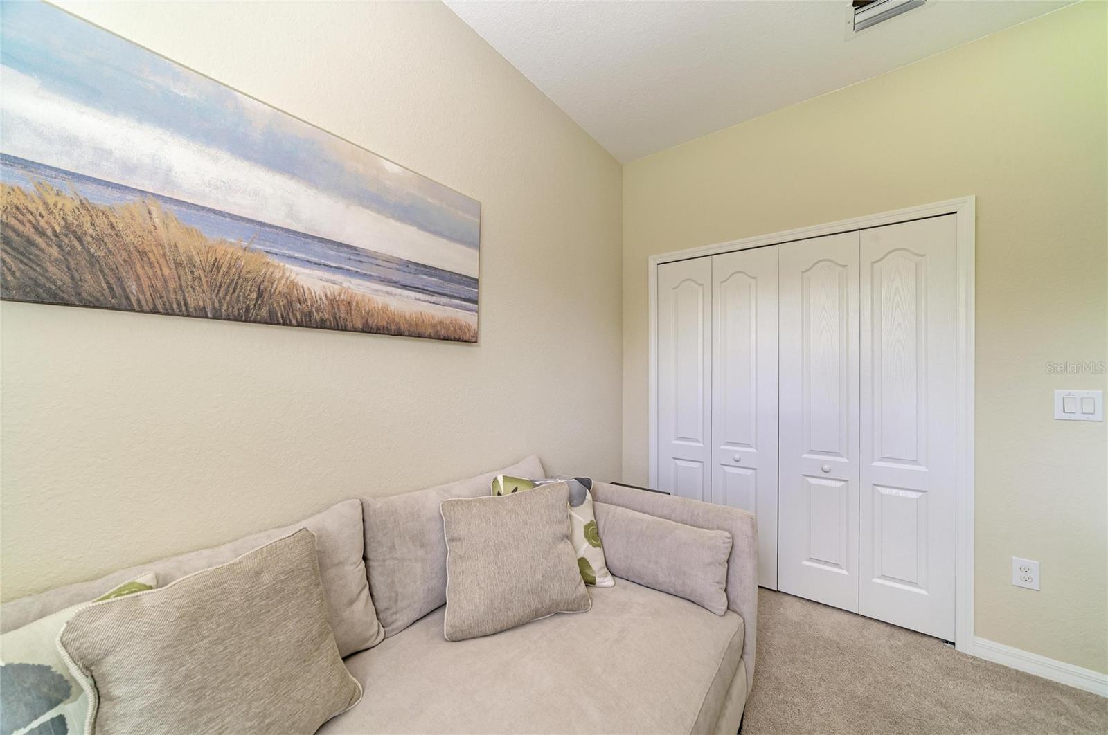 RIVER STRAND - Residential