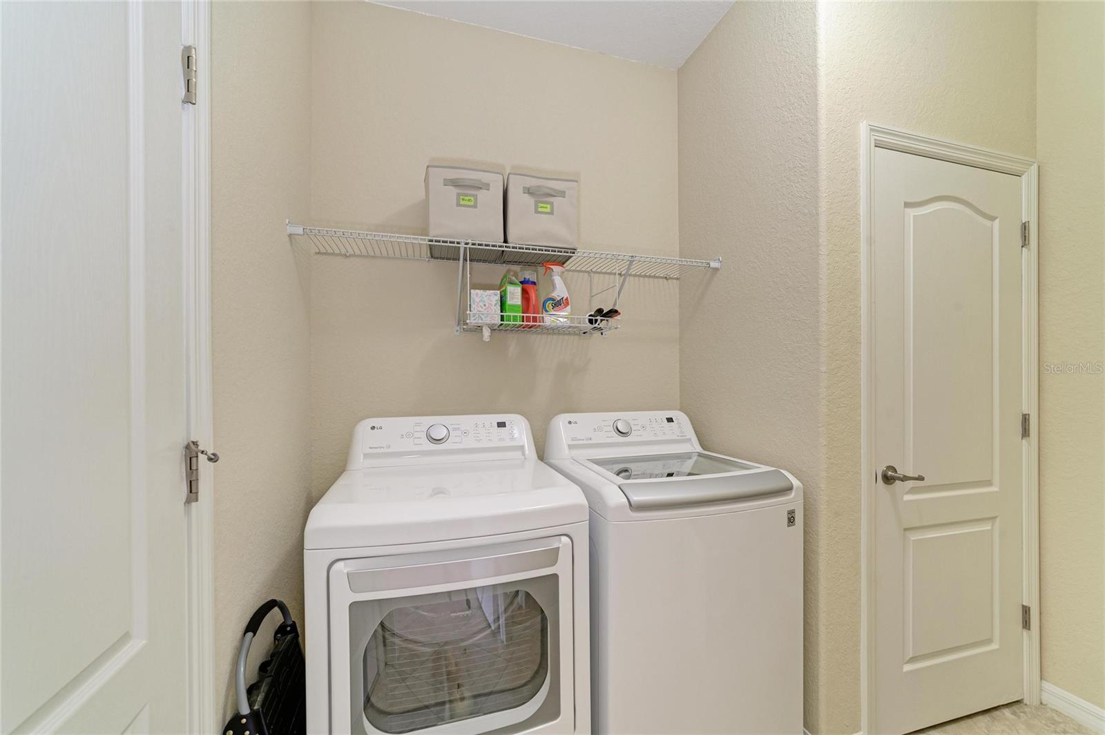 RIVER STRAND - Residential