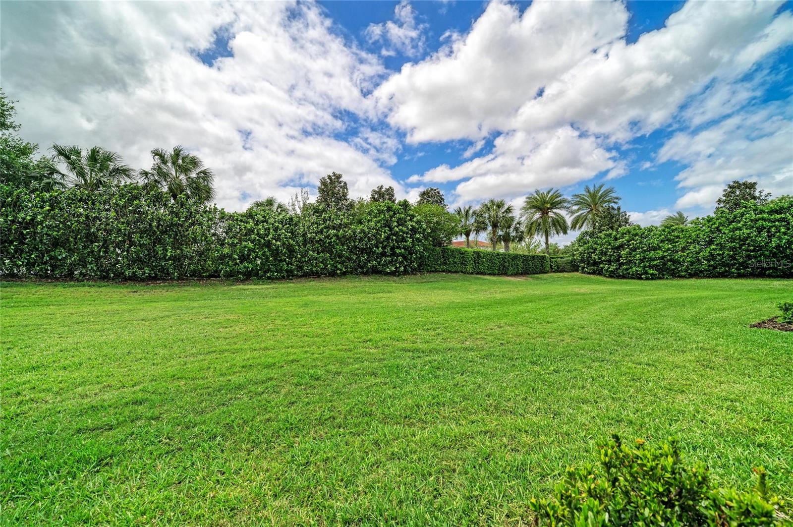 RIVER STRAND - Residential