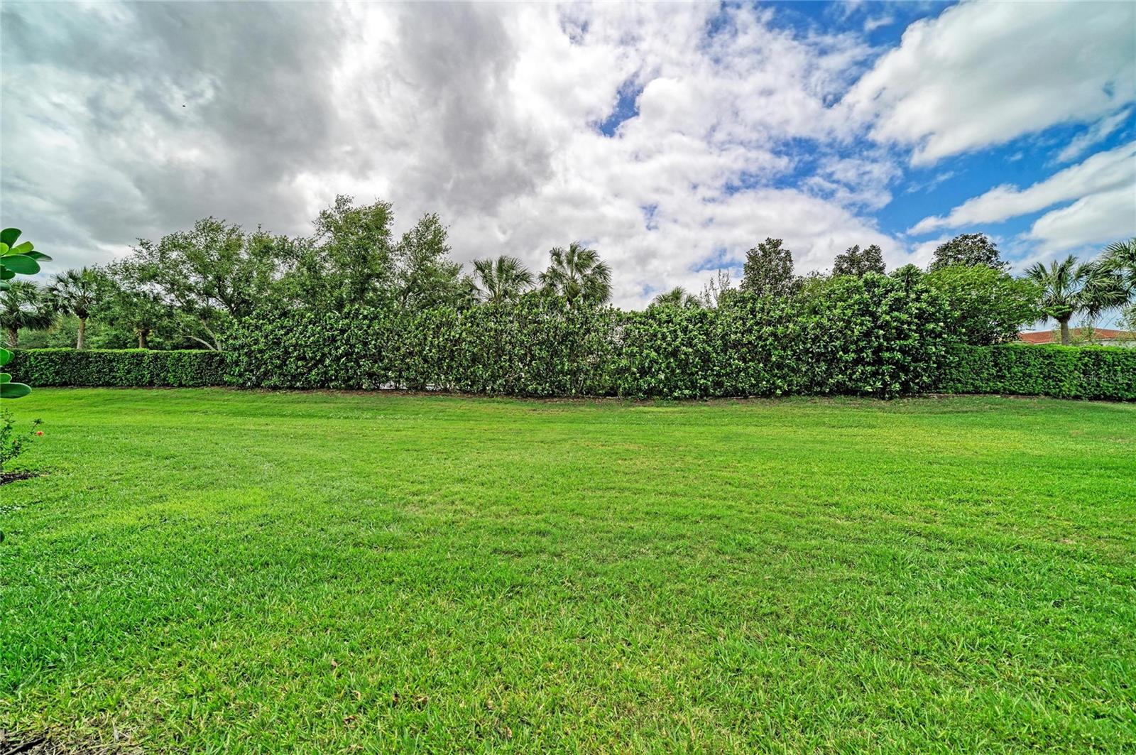 RIVER STRAND - Residential