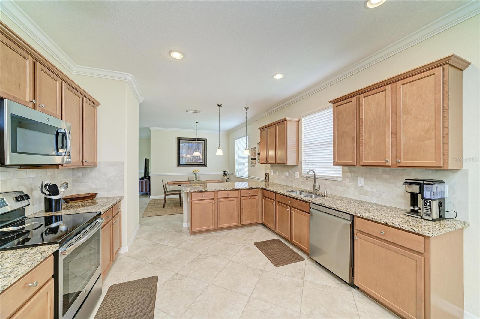 RIVER STRAND - Residential