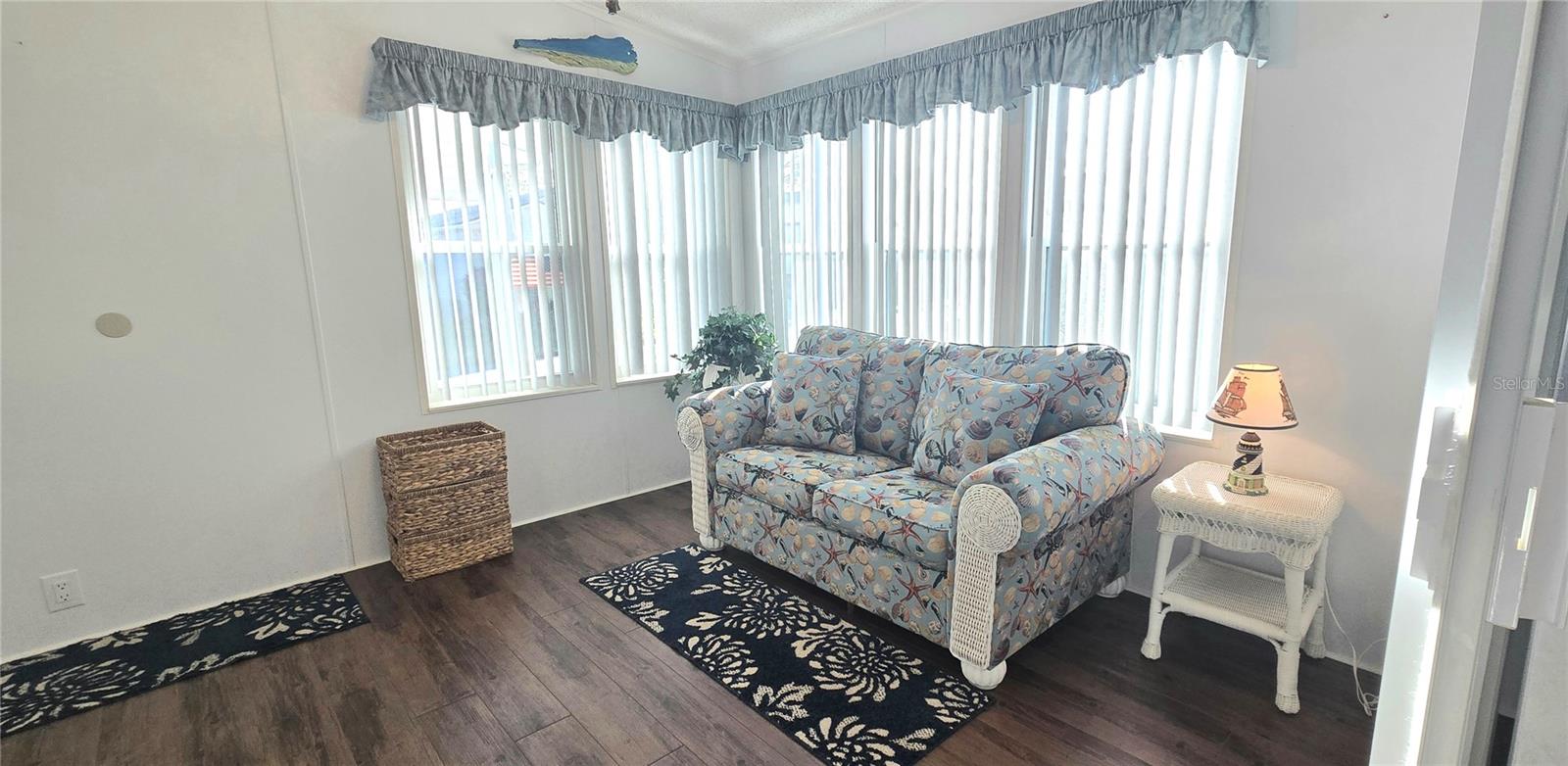 INTERNATIONAL BASS LAKE RESORT PH 01 - Residential