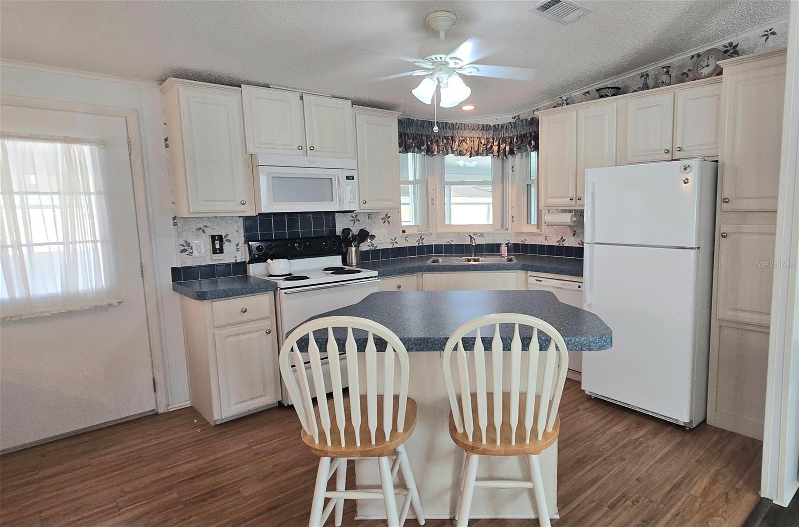 INTERNATIONAL BASS LAKE RESORT PH 01 - Residential