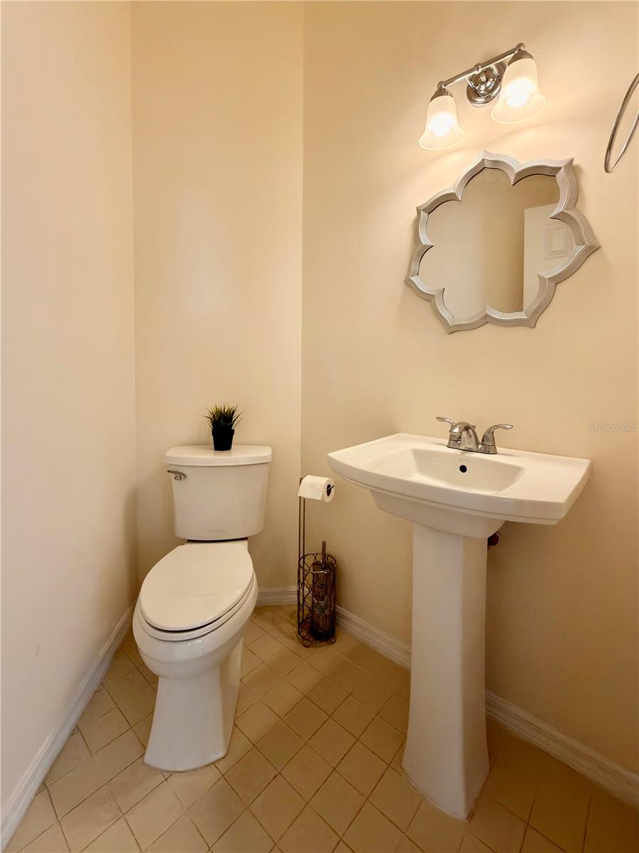 STRATTON HILL - Residential