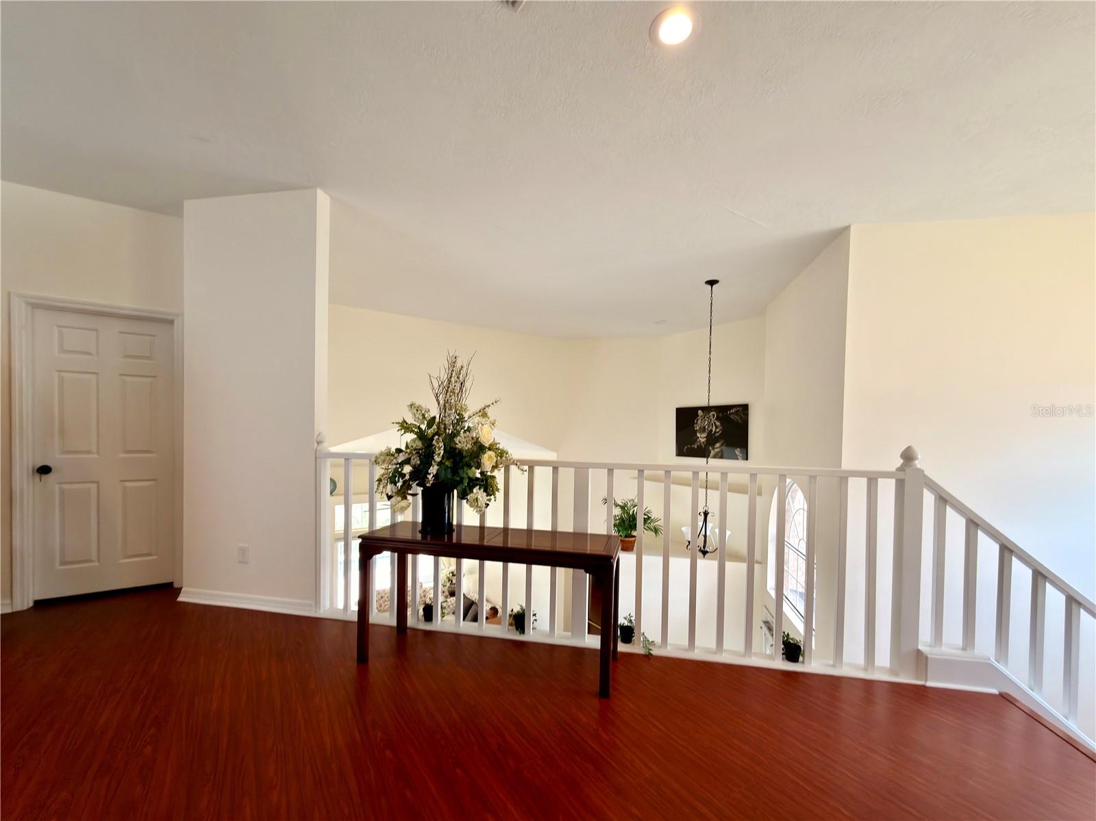 STRATTON HILL - Residential