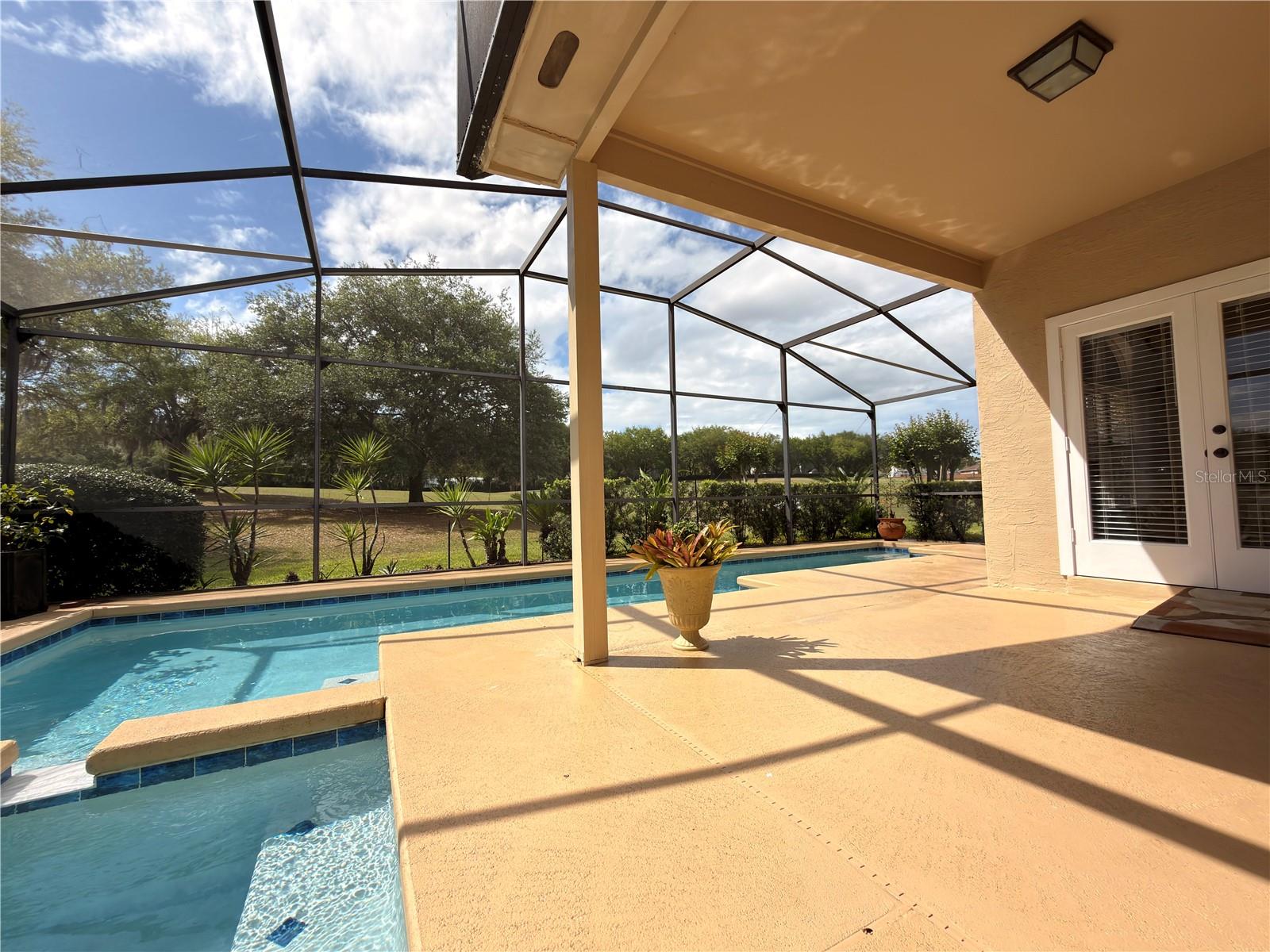 STRATTON HILL - Residential