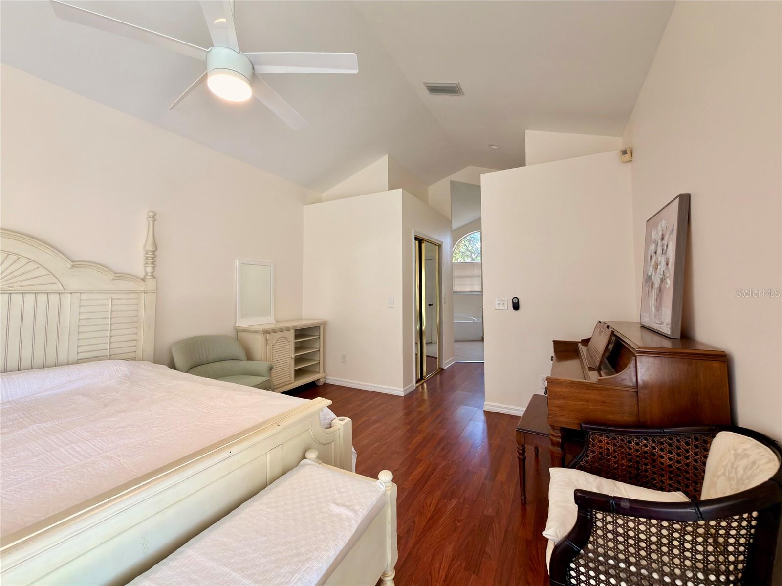 STRATTON HILL - Residential