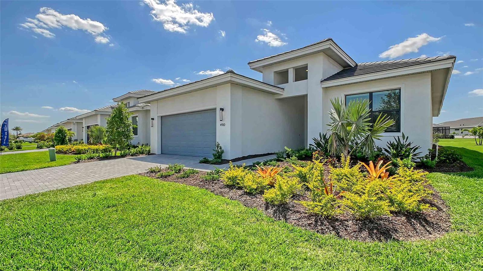 4910 CAROVA WAY