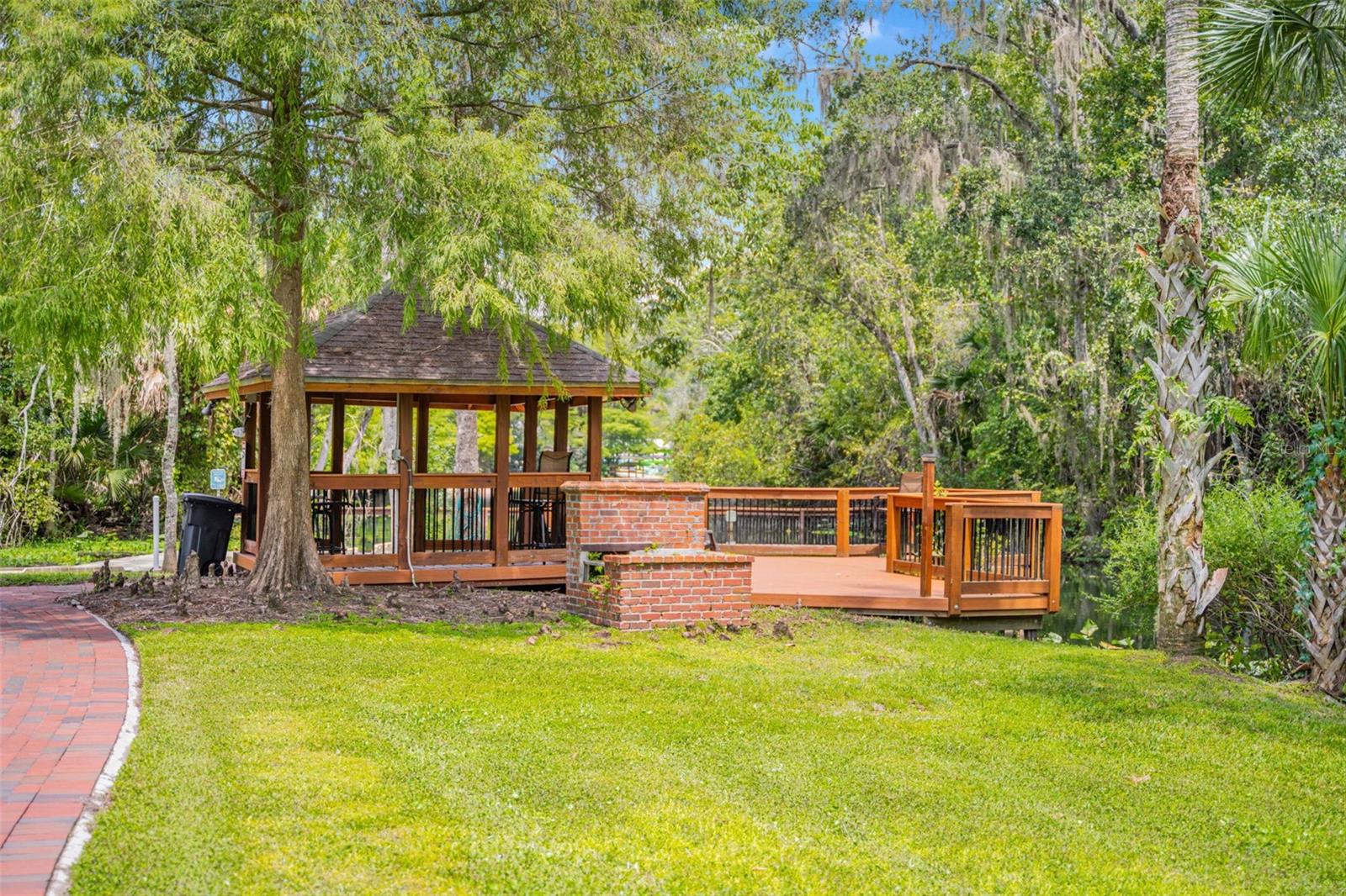 SWEETWATER SPRINGS - Residential