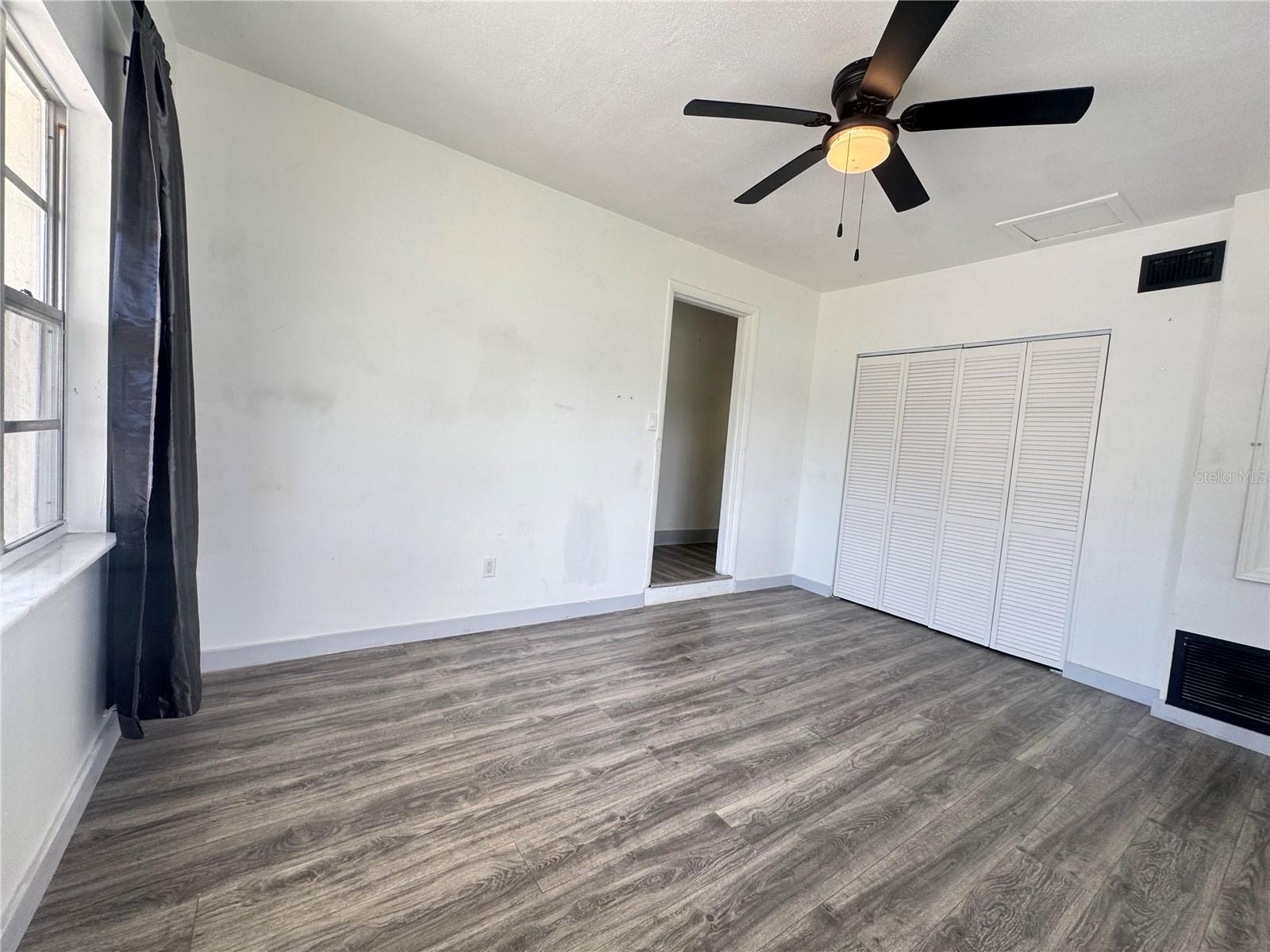 BAHAMA HEIGHTS - Residential Lease